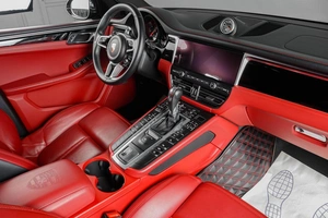 Внедорожник Porsche Macan 2019 года, 5799000 рублей, Тюмень