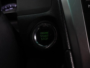 Седан Toyota Camry 2012 года, 1275000 рублей, Воронеж