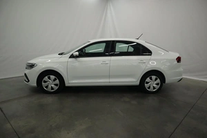 Седан Volkswagen Polo 2022 года, 1850000 рублей, Курск