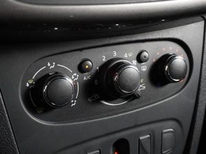 Седан Renault Logan 2021 года, 959000 рублей, Воронеж