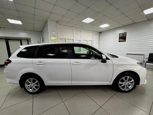 Универсал Toyota Corolla Fielder 2018 года, 1249000 рублей, Ачинск