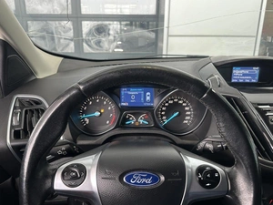 Внедорожник Ford Kuga 2015 года, 1420000 рублей, Уфа
