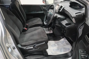 Минивэн Honda Freed 2015 года, 1099000 рублей, Новокузнецк