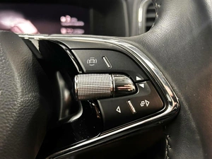 Внедорожник Skoda Karoq 2021 года, 2125000 рублей, Красноярск
