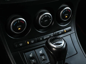 Седан Mazda 3 2012 года, 1059000 рублей, Кирилловка