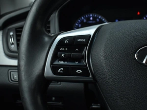 Седан Hyundai Sonata 2018 года, 1820000 рублей, Краснодар