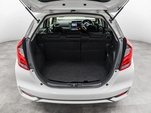 Хетчбэк Honda Fit 2018 года, 1125000 рублей, Красноярск