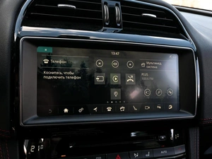 Внедорожник Jaguar F-Pace 2020 года, 3700000 рублей, Волгоград