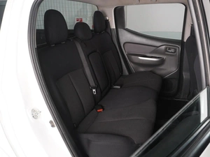 Пикап Mitsubishi L200 2016 года, 2019000 рублей, Минеральные Воды