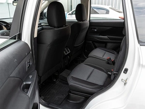 Внедорожник Mitsubishi Outlander 2021 года, 2370000 рублей, Краснодар