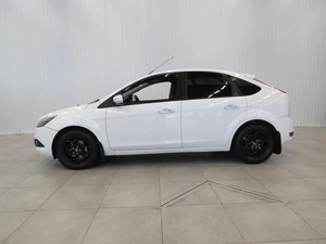 Хэтчбек Ford Focus 2010 года, 695000 рублей, Обнинск