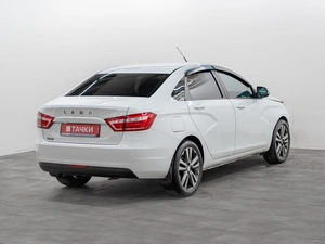 Седан ВАЗ (LADA) Vesta 2018 года, 690000 рублей, Красноярск