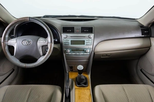 Седан Toyota Camry 2006 года, 799000 рублей, Пермь