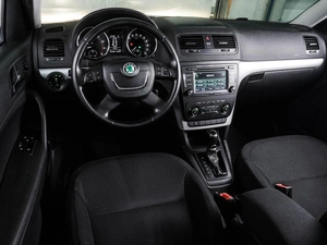 Внедорожник Skoda Yeti 2013 года, 824000 рублей, Воронеж