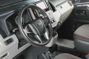 Минивэн Toyota Hiace 2021 года, 5149000 рублей, Тюмень