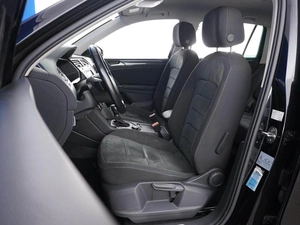 Внедорожник Volkswagen Tiguan 2017 года, 2647444 рублей, Москва