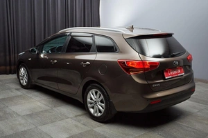 Хетчбэк Kia Ceed 2017 года, 1377000 рублей, Красноярск