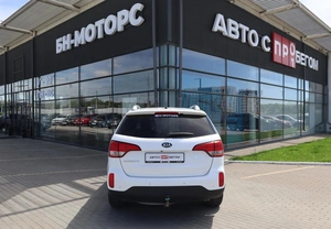 Внедорожник Kia Sorento 2016 года, 1990000 рублей, Мирное