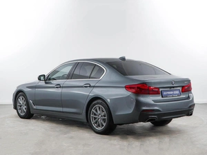 Седан BMW 5 серия 2017 года, 3378055 рублей, Москва