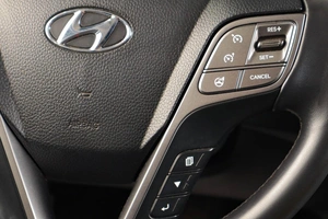 Внедорожник Hyundai Santa Fe 2013 года, 1659000 рублей, Тюмень