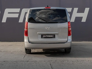 Минивэн Hyundai H-1 2019 года, 2841000 рублей, Краснодар