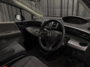 Минивэн Honda Freed 2009 года, 1030000 рублей, Красноярск