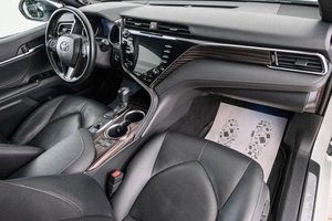Седан Toyota Camry 2020 года, 3699000 рублей, Красноярск