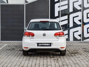 Хетчбэк Volkswagen Golf 2012 года, 925000 рублей, Краснодар