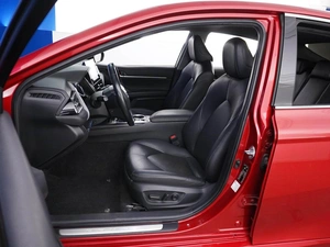 Седан Toyota Camry 2021 года, 3447077 рублей, Москва