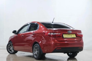 Седан Kia Rio 2013 года, 789000 рублей, Новокузнецк