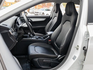 Лифтбек JAC J7 2023 года, 1420000 рублей, Краснодар