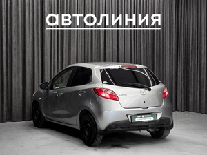Хетчбэк Mazda Demio 2010 года, 680000 рублей, Красноярск