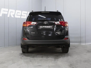 Внедорожник Toyota RAV4 2014 года, 1750000 рублей, Омск