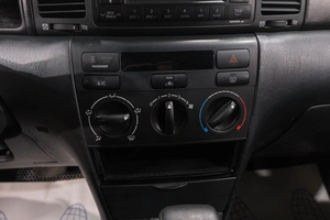 Седан Toyota Corolla 2005 года, 629000 рублей, Новокузнецк