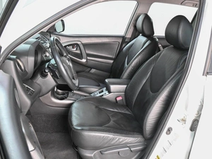 Внедорожник Toyota RAV4 2011 года, 1499000 рублей, Аксай