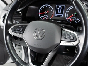 Лифтбек Volkswagen Polo 2020 года, 1639000 рублей, Тюмень