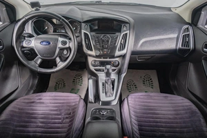 Хетчбэк Ford Focus 2012 года, 799000 рублей, Томск
