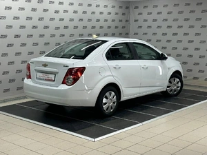 Седан Chevrolet Aveo 2014 года, 780000 рублей, Красноярск