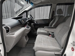 Минивэн Honda Stepwgn 2010 года, 1099000 рублей, Красноярск