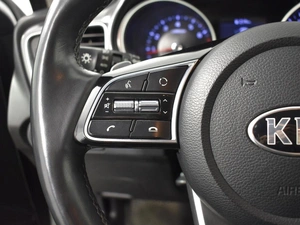 Хетчбэк Kia Ceed 2018 года, 1384100 рублей, Казань