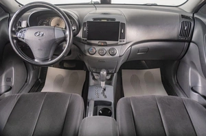 Седан Hyundai Elantra 2008 года, 809000 рублей, Томск