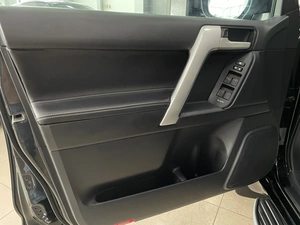 Внедорожник Toyota Land Cruiser Prado 2018 года, 5597000 рублей, Солонцы