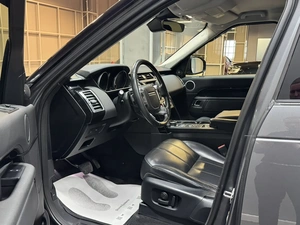 Внедорожник Land Rover Discovery 2017 года, 3647000 рублей, Красноярск