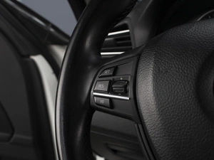 Седан BMW 5 серия 2013 года, 1750000 рублей, Омск