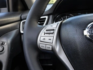 Внедорожник Nissan X-Trail 2017 года, 1690000 рублей, Волгоград