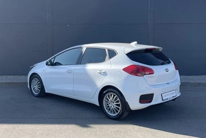 Хетчбэк Kia Ceed 2017 года, 1280000 рублей, Солонцы