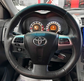 Седан Toyota Corolla 2012 года, 1077000 рублей, Красноярск