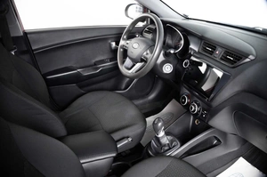 Хетчбэк Kia Rio 2012 года, 749000 рублей, Пермь