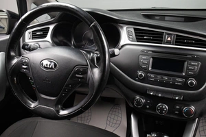Хетчбэк Kia Ceed 2015 года, 1309000 рублей, Оренбург