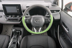 Хетчбэк Toyota Corolla 2018 года, 1519000 рублей, Красноярск